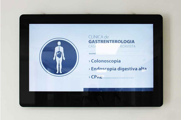 Digital Signage na Casa de Saúde da Boavista by PARTTEAM & OEMKIOSKS