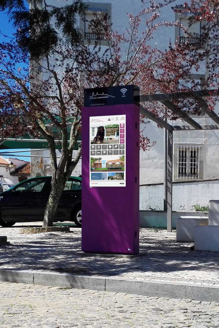 Free Wi-Fi: Mupi digital para a vila de Arronches - Portugal