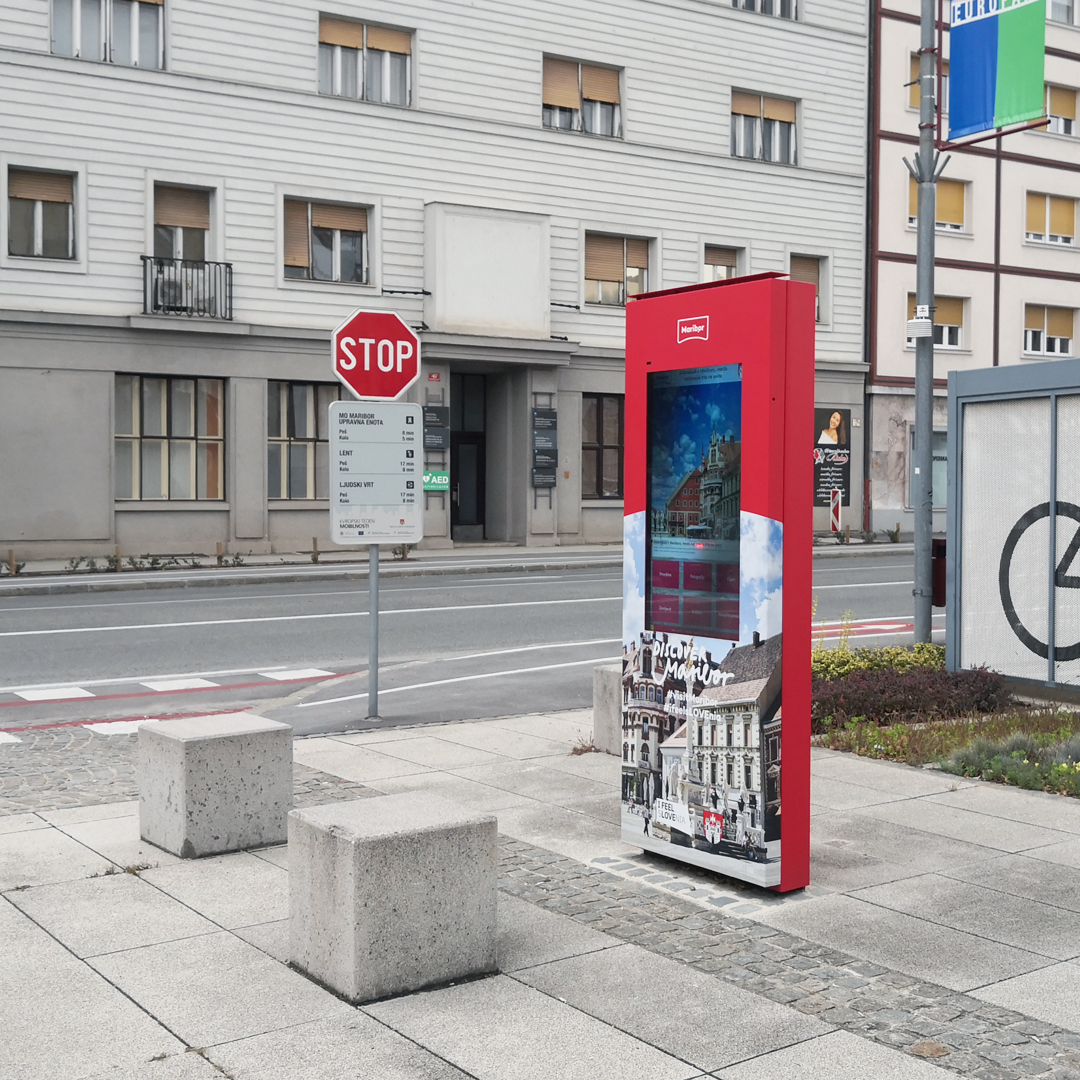 A Cidade de Maribor dinamiza o turismo com mupis digitais PLASMV da PARTTEAM & OEMKIOSKS