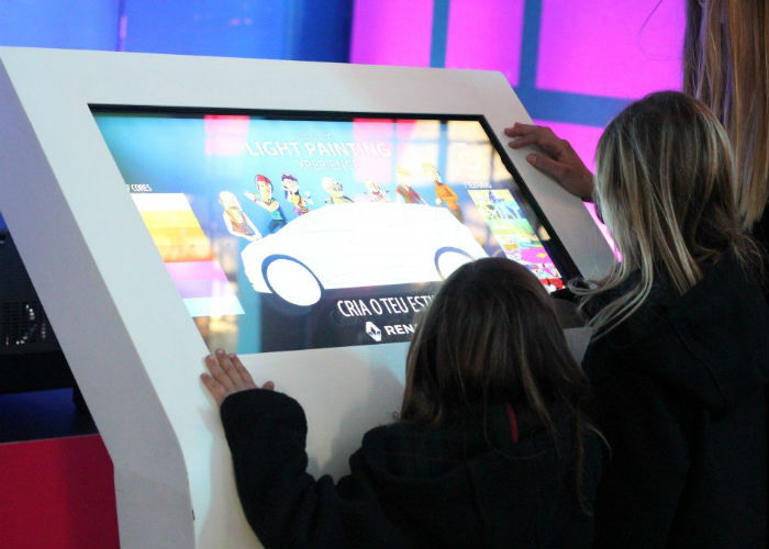 TEMBU Interactivo no Evento Grand Scénic Fun Stand by PARTTEAM & OEMKIOSKS
