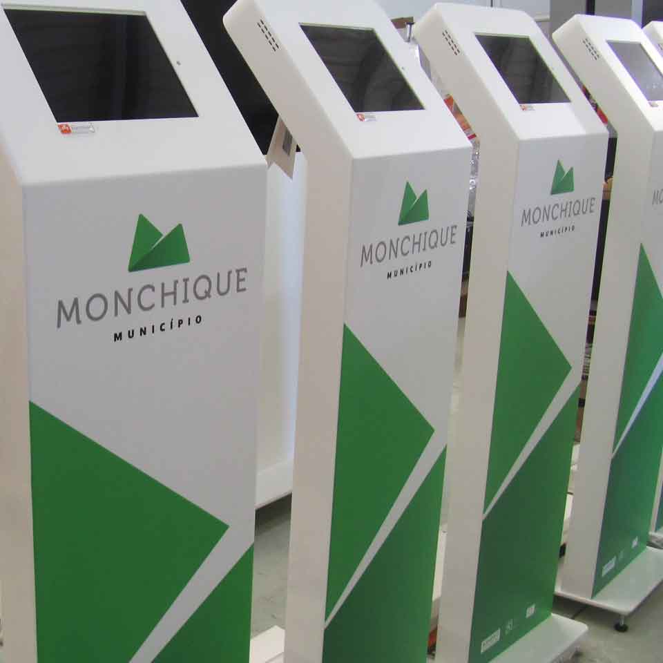 Tecnologia ao serviço da cidadania no Município de Monchique by PARTTEAM